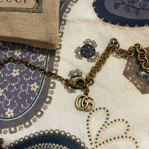 Gucci Black Cross Necklace - Picture 4 of 4